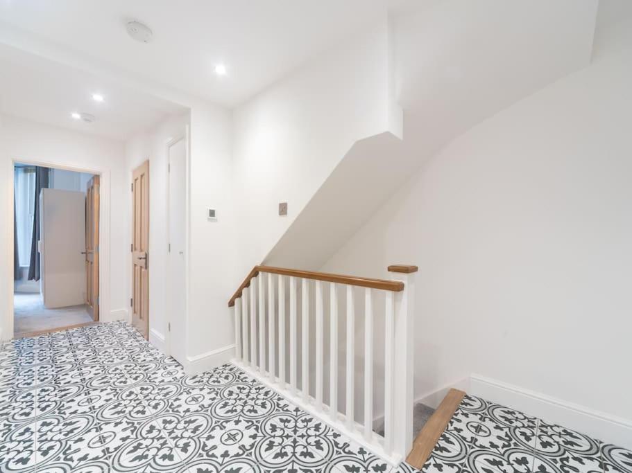Londons Luxury Pad Apartment London